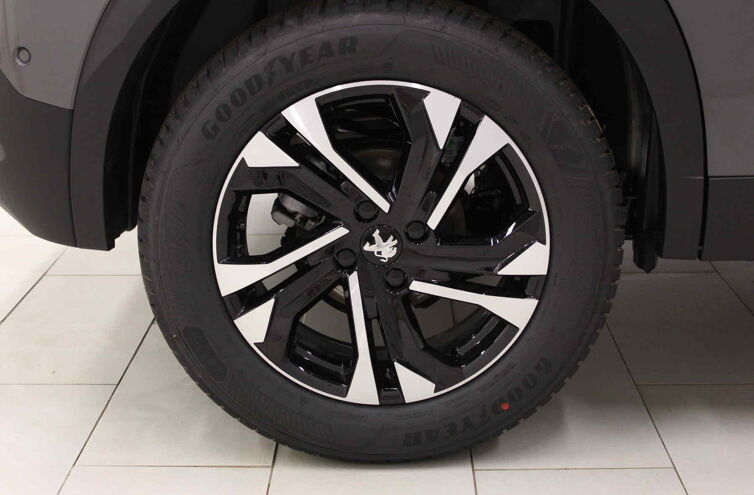 PEUGEOT 2008 SUV Diesel