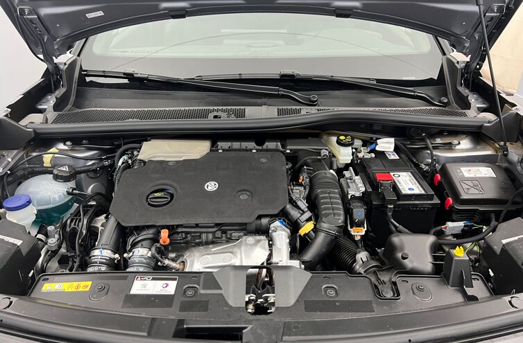 PEUGEOT 2008 SUV Diesel