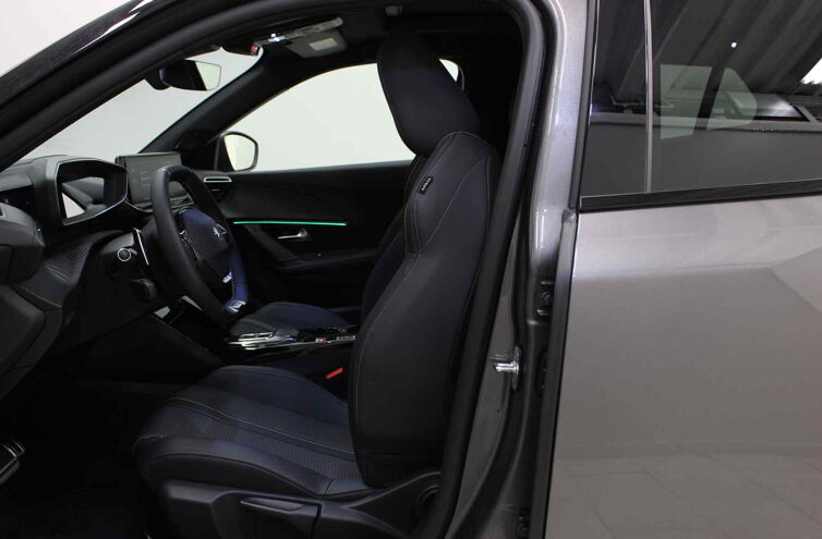 PEUGEOT 2008 SUV Essence
