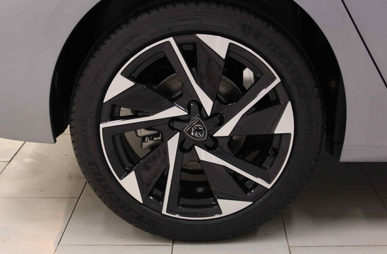 PEUGEOT 308 Berline Diesel