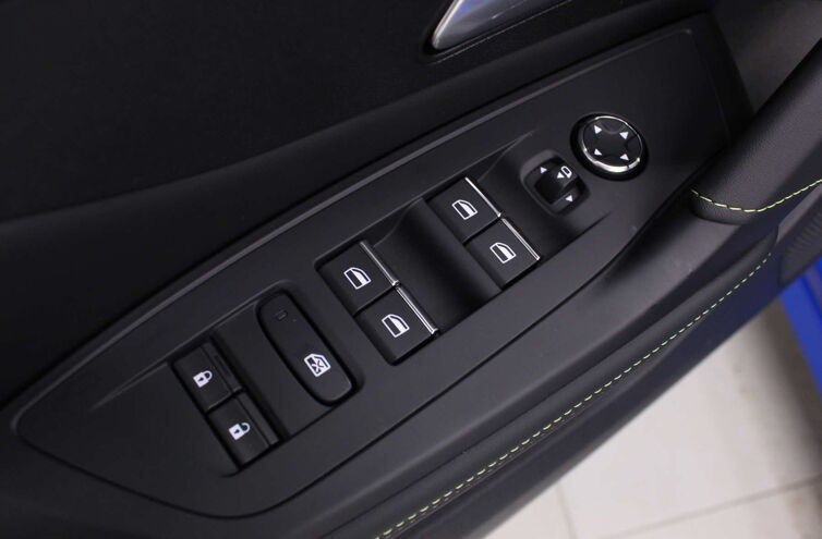 PEUGEOT 308 Berline Diesel