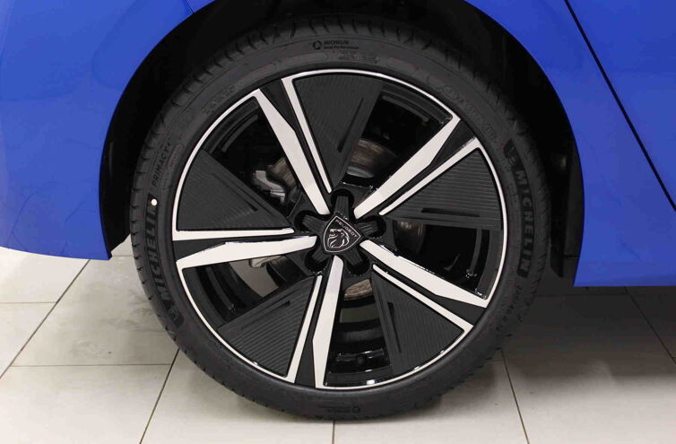 PEUGEOT 308 Berline Diesel
