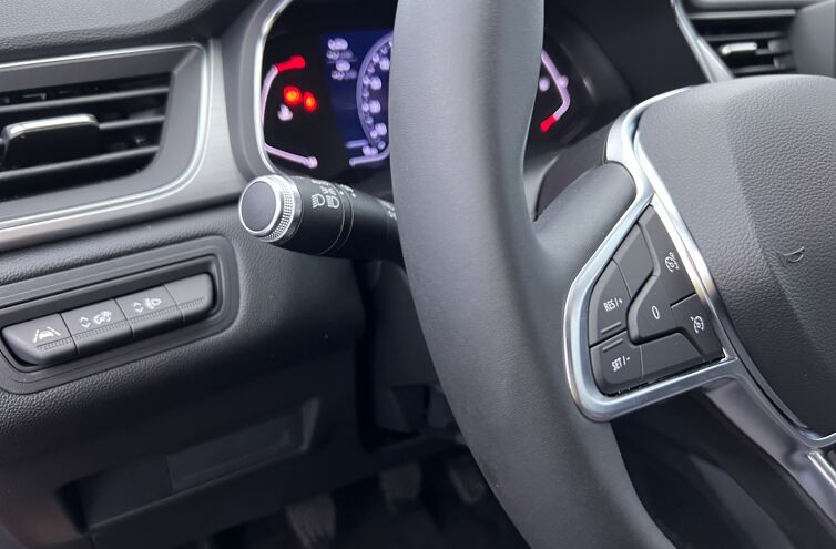 RENAULT Captur SUV Essence