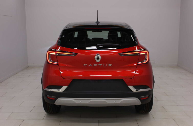 RENAULT Captur SUV Essence