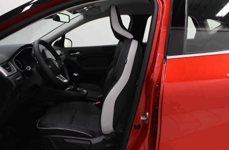 RENAULT Captur SUV Essence