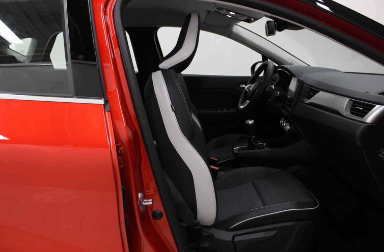 RENAULT Captur SUV Essence
