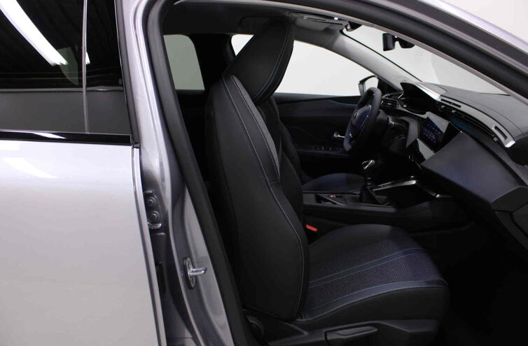 PEUGEOT 308 Nouvelle Berline Essence