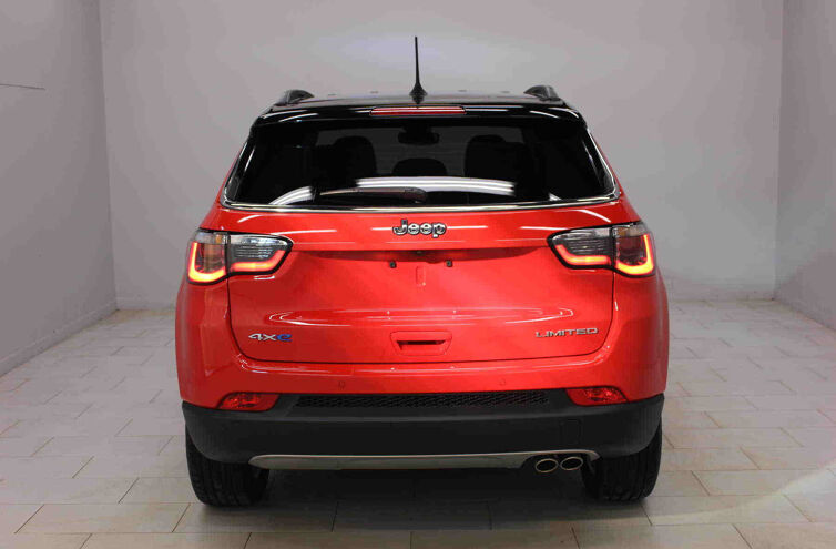 JEEP Compass SUV Hybride rechargeable Essence
