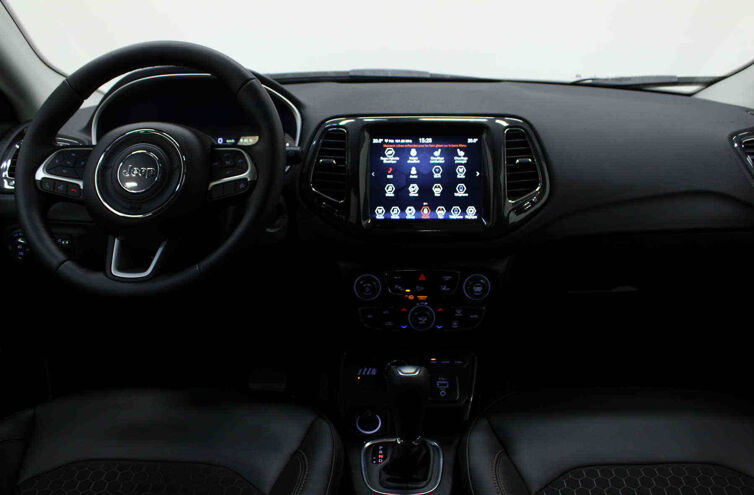 JEEP Compass SUV Hybride rechargeable Essence