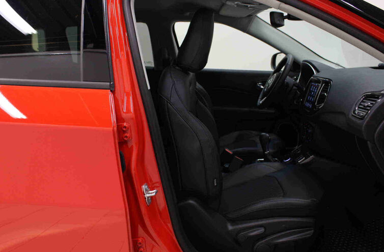 JEEP Compass SUV Hybride rechargeable Essence