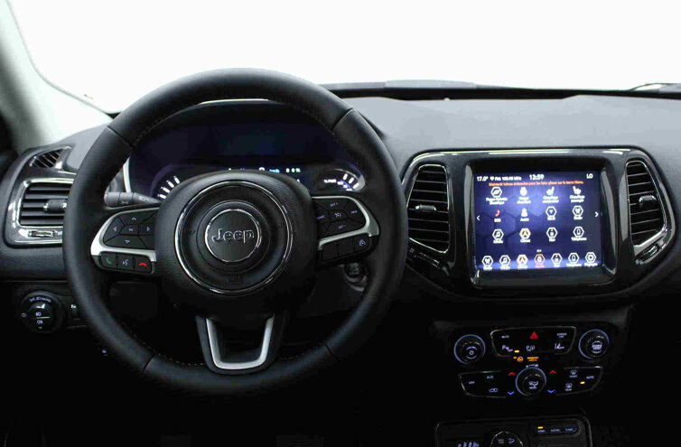 JEEP Compass SUV Hybride rechargeable Essence