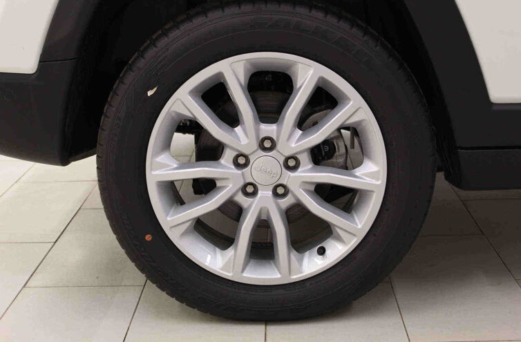 JEEP Compass SUV Hybride rechargeable Essence