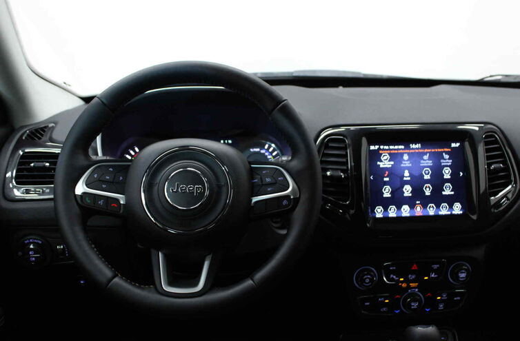 JEEP Compass SUV Hybride rechargeable Essence