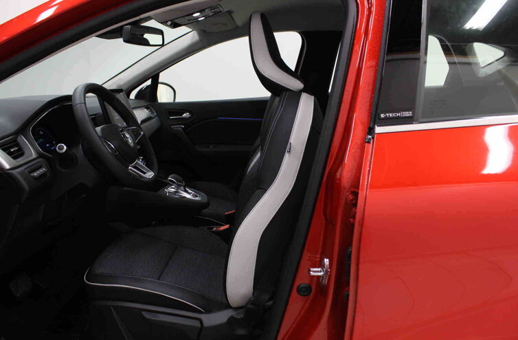 RENAULT Captur SUV Essence Hybride rechargeable