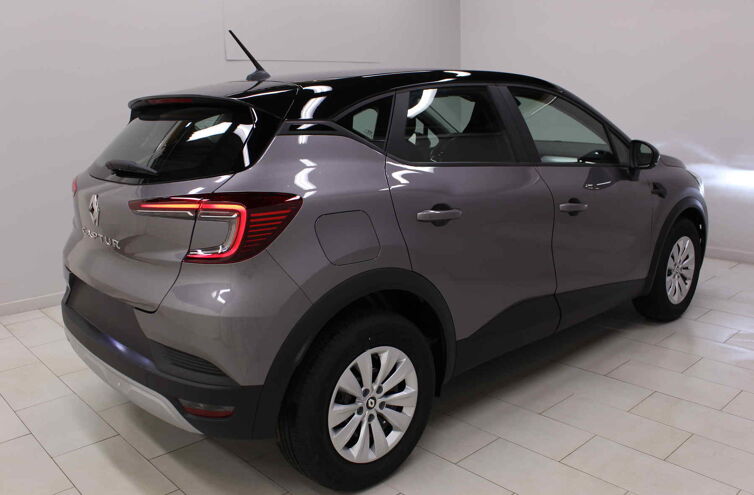 RENAULT Captur SUV Essence