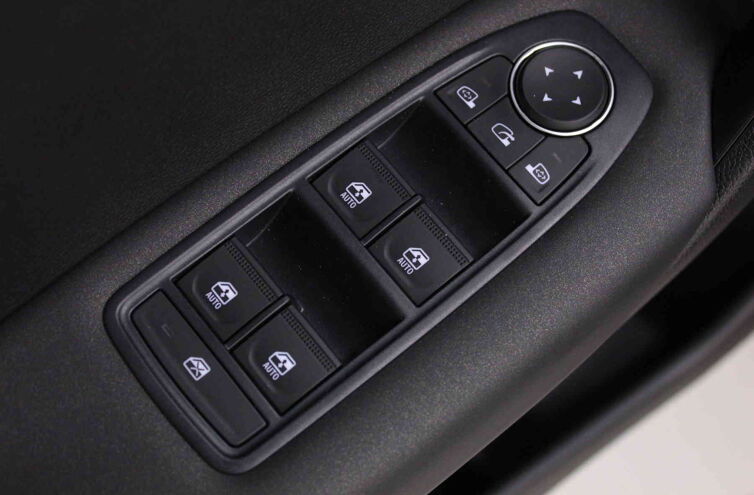 RENAULT Captur SUV Essence