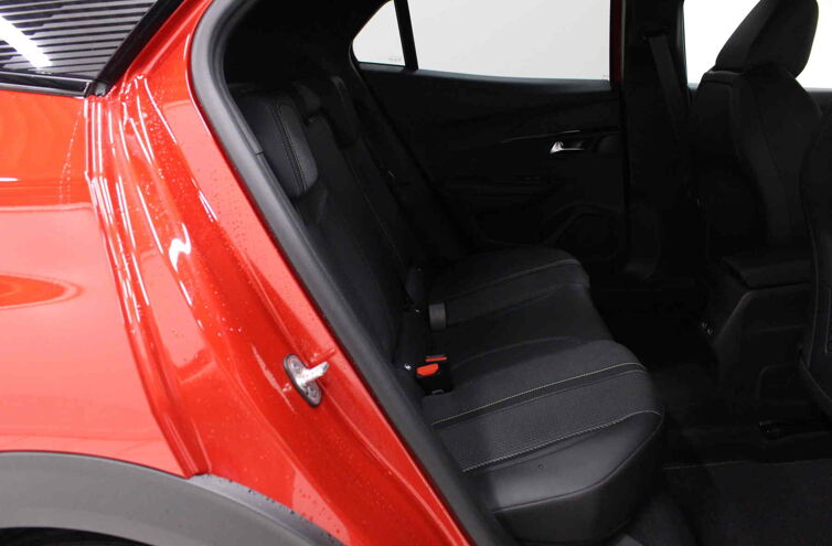 PEUGEOT 2008 SUV Essence