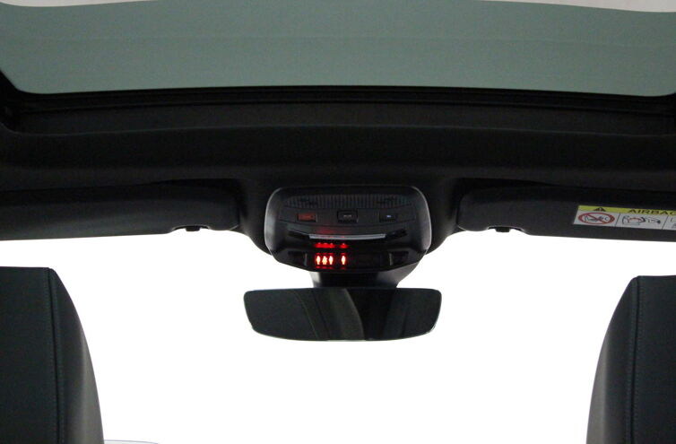 PEUGEOT 2008 SUV Essence