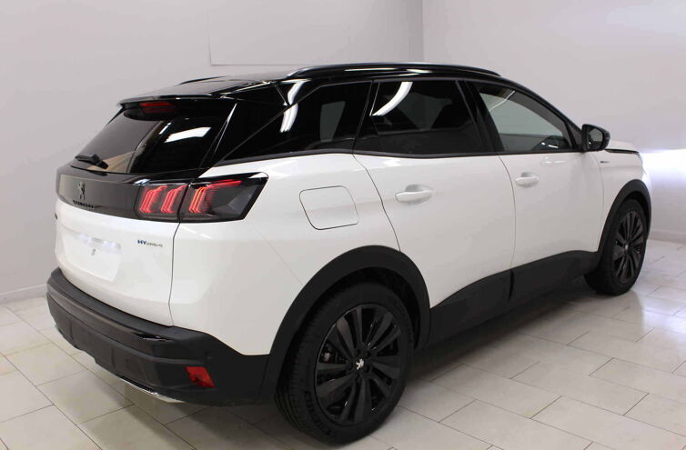 PEUGEOT 3008 SUV Hybride rechargeable Essence