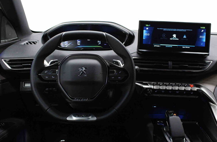 PEUGEOT 3008 SUV Hybride rechargeable Essence
