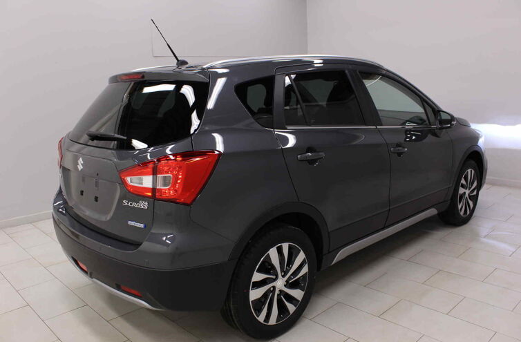 SUZUKI S-Cross SUV Hybride Essence