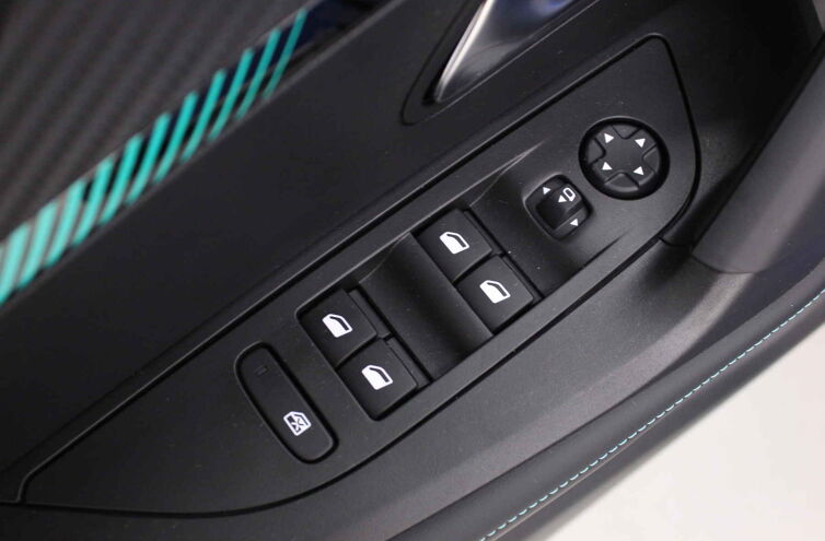 PEUGEOT 2008 SUV Electrique