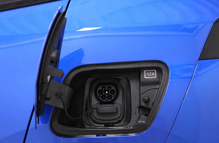 PEUGEOT 2008 SUV Electrique