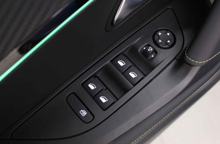PEUGEOT 2008 SUV Electrique