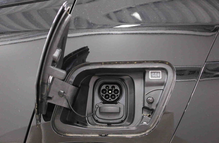 PEUGEOT 2008 SUV Electrique