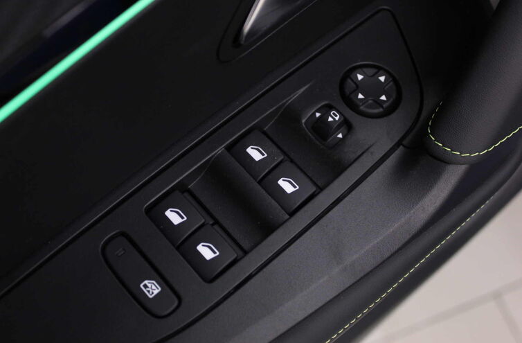 PEUGEOT 2008 SUV Electrique