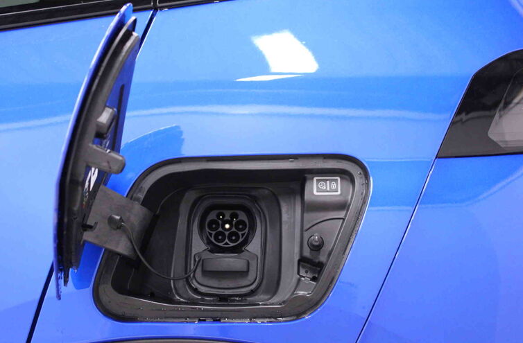 PEUGEOT 2008 SUV Electrique
