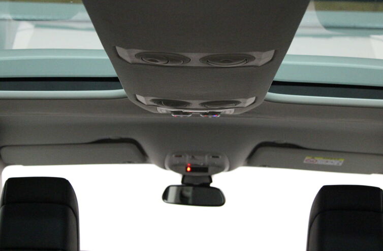 PEUGEOT e-Traveller Monospace Electrique 