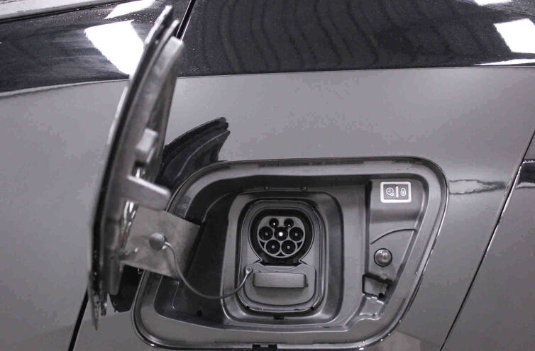 PEUGEOT 2008 SUV Electrique