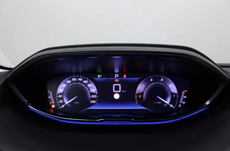 PEUGEOT 3008 SUV Diesel