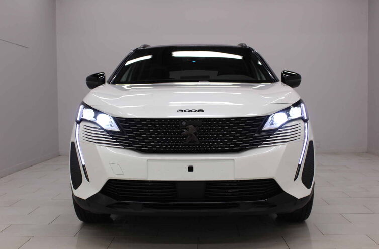PEUGEOT 3008 SUV Hybride rechargeable Essence