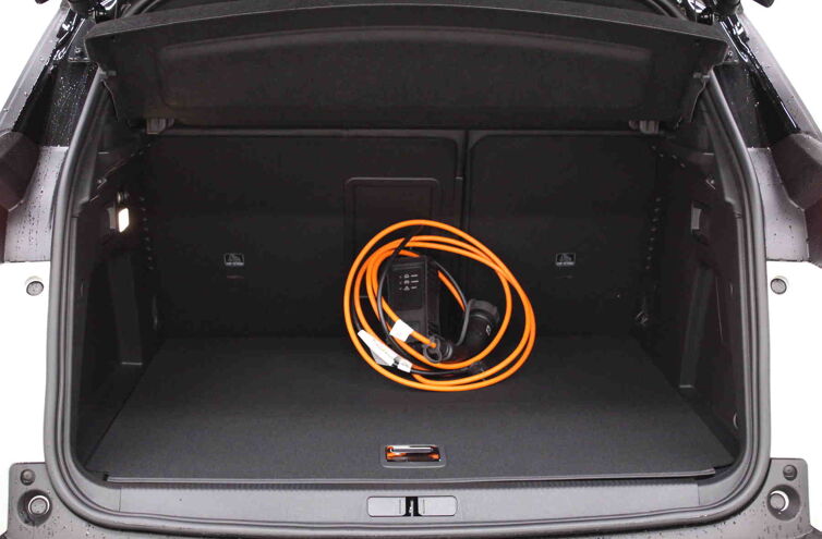 PEUGEOT 3008 SUV Hybride rechargeable Essence