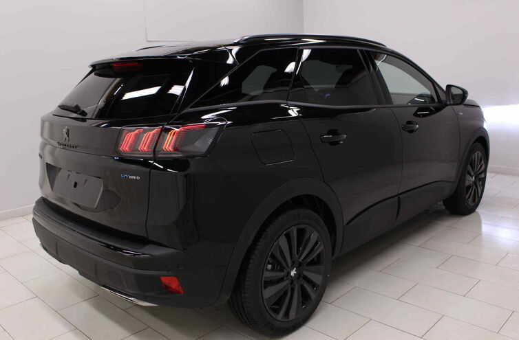 PEUGEOT 3008 SUV Hybride rechargeable Essence