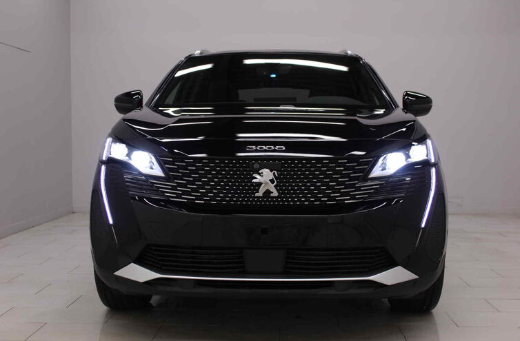 PEUGEOT 3008 SUV Hybride rechargeable Essence