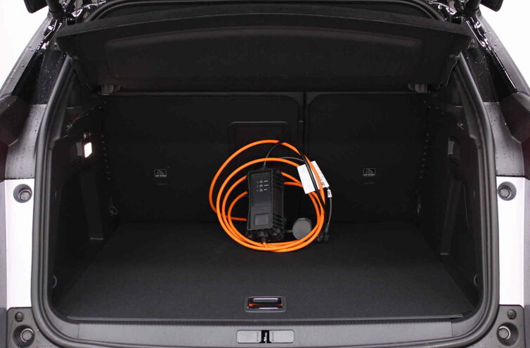 PEUGEOT 3008 SUV Hybride rechargeable Essence