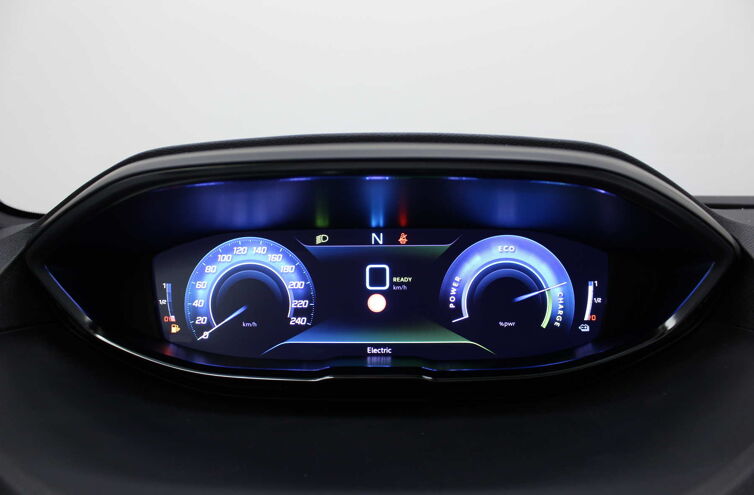PEUGEOT 3008 SUV Hybride rechargeable Essence