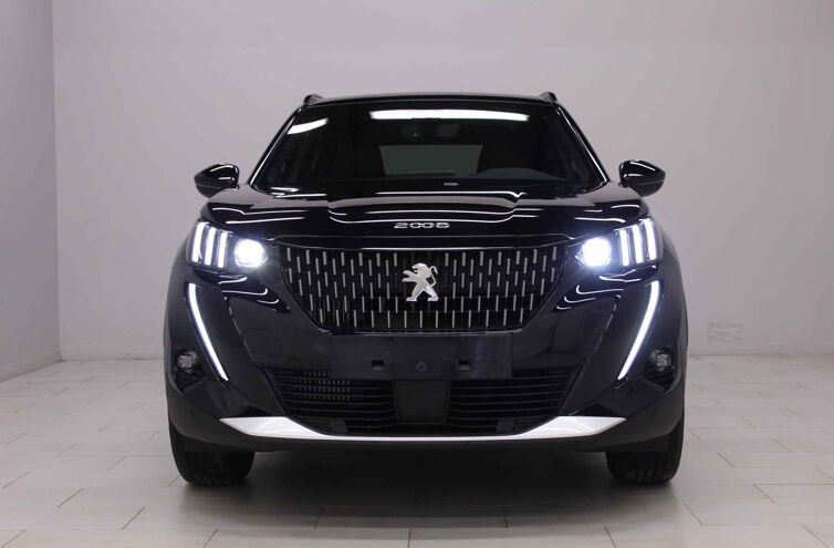 PEUGEOT 2008 SUV Essence