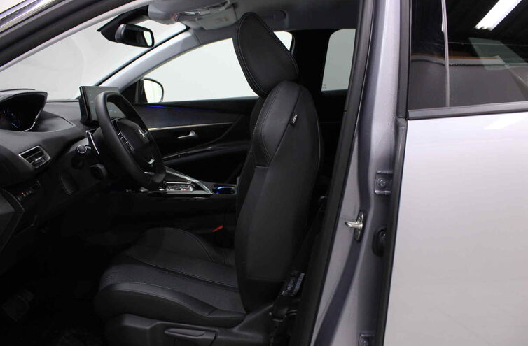 PEUGEOT 3008 SUV Diesel