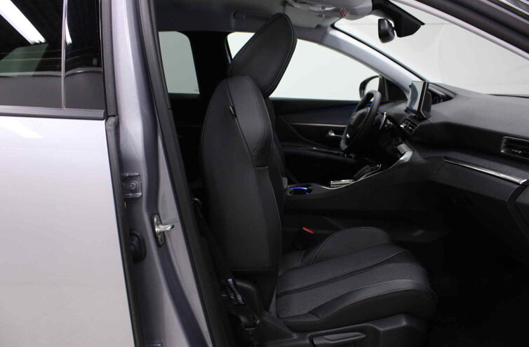 PEUGEOT 3008 SUV Diesel