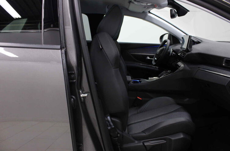 PEUGEOT 3008 SUV Diesel