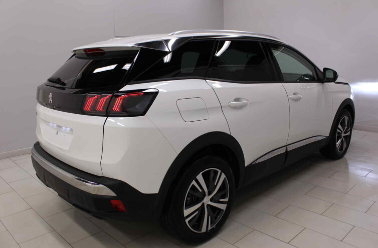 PEUGEOT 3008 SUV Diesel
