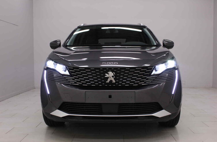 PEUGEOT 5008 SUV Diesel