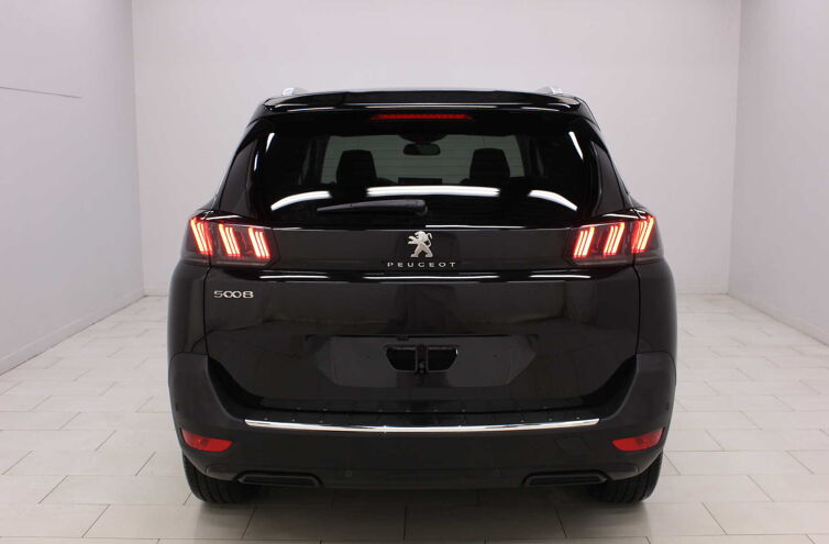 PEUGEOT 5008 SUV Diesel