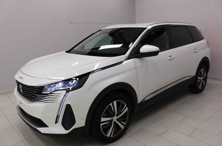 PEUGEOT 5008 SUV Diesel