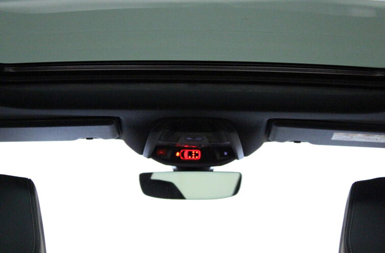 PEUGEOT 5008 SUV Diesel
