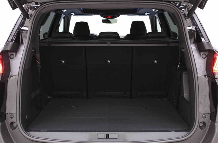 PEUGEOT 5008 SUV Diesel